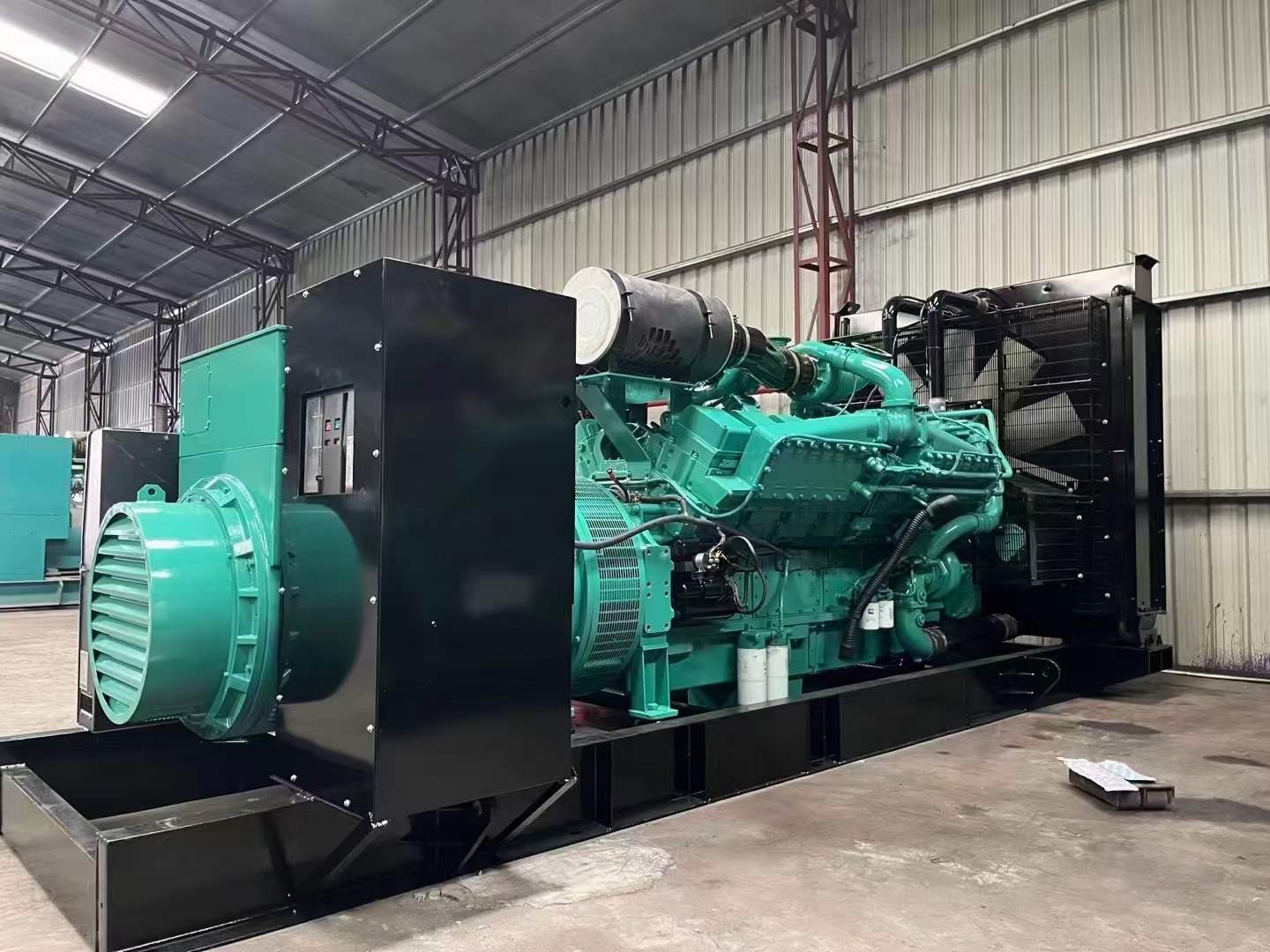 昔阳如何降低 800kW 柴油发电机输出电流的波动？