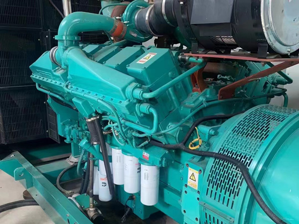 昔阳更换100kW柴油发电机组机油时，需要注意哪些事项？